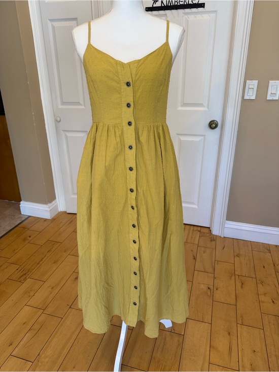 Modcloth Dresses & Skirts - Modcloth Mustard Smocked Bodice midi dress.